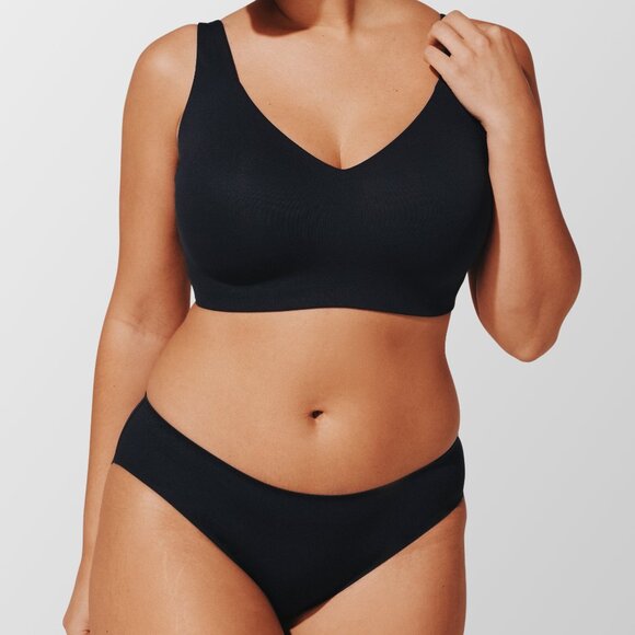 ThirdLove ComfortStretch Smoothing Wireless Bra Size MD+ black - Picture 3 of 5